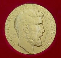 Description: S:\SIMO\IMO_Participation\imo48\Fields_Medal.jpg